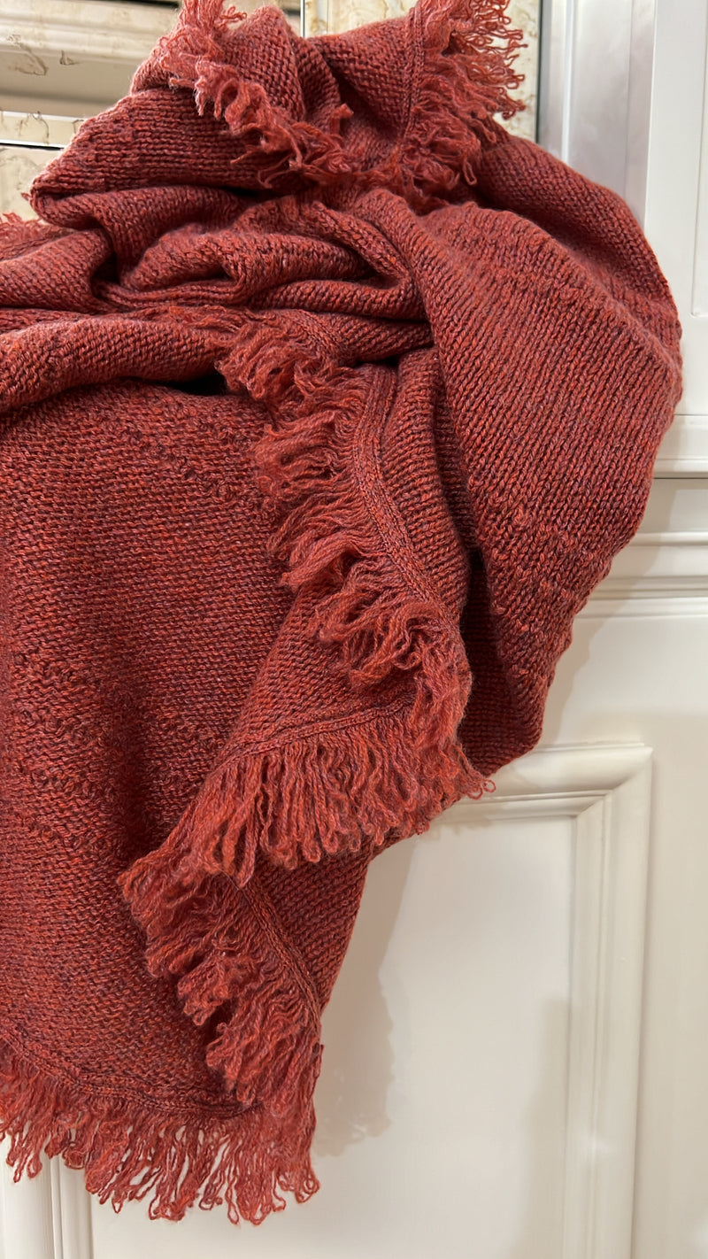 IL PONCHO GRUNGE RUGGINE CON FRANGE | 100% CASHMERE