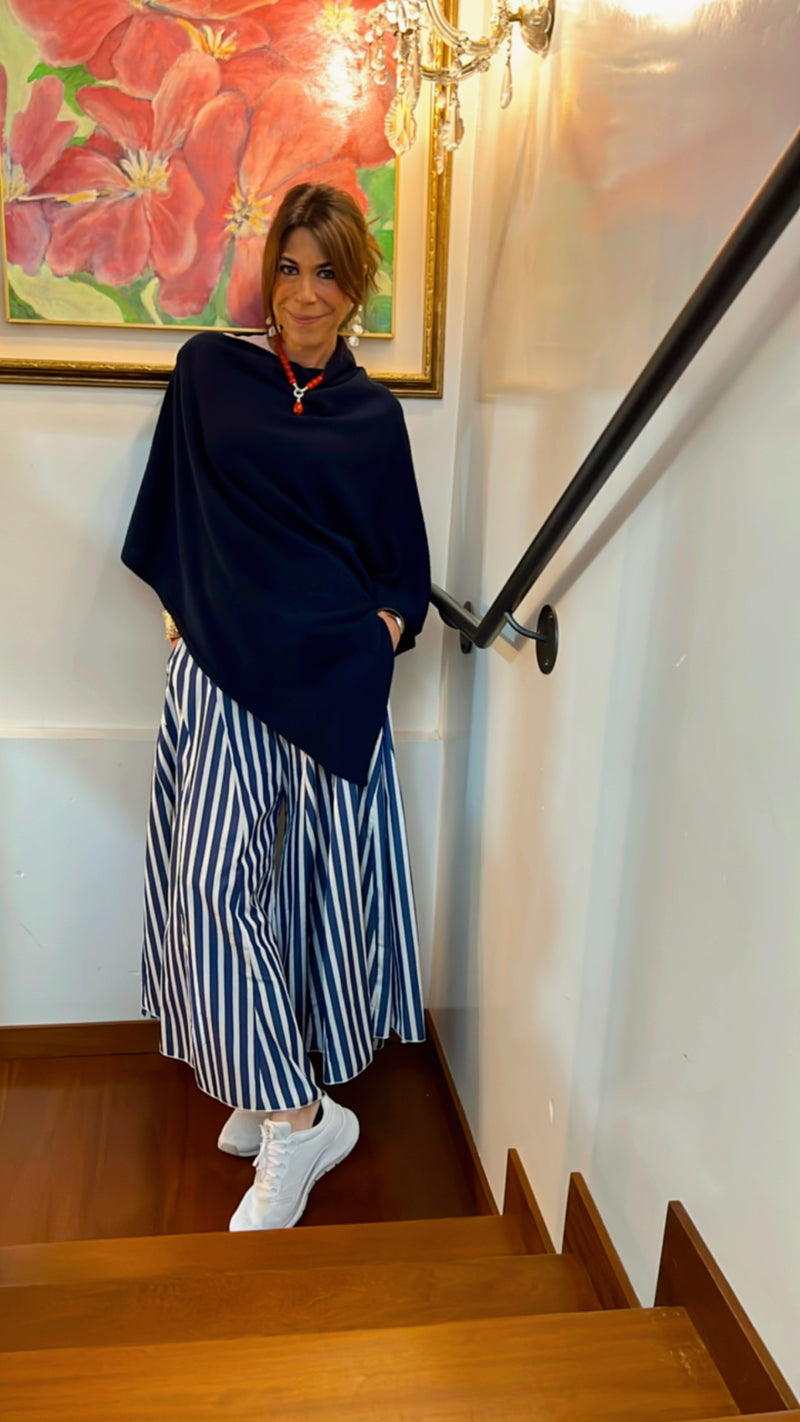 IL PONCHO INCANTEVOLE BLU ❤ "Il quotidiano che diventa poesia"