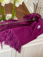 PONCHO CON FRANGE CICLAMINO | 100% CASHMERE PRE ORDINE