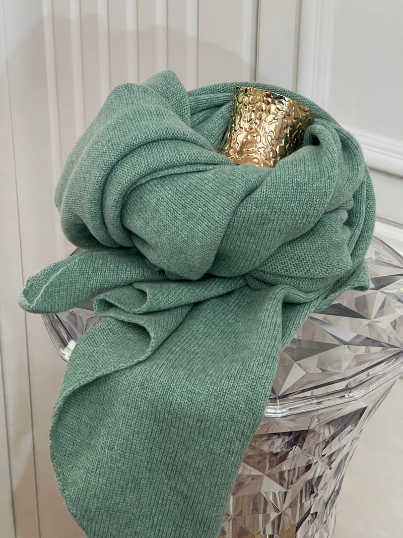 MAXI TRIANGOLO VERDE 100% CASHMERE – Cashmere To Go