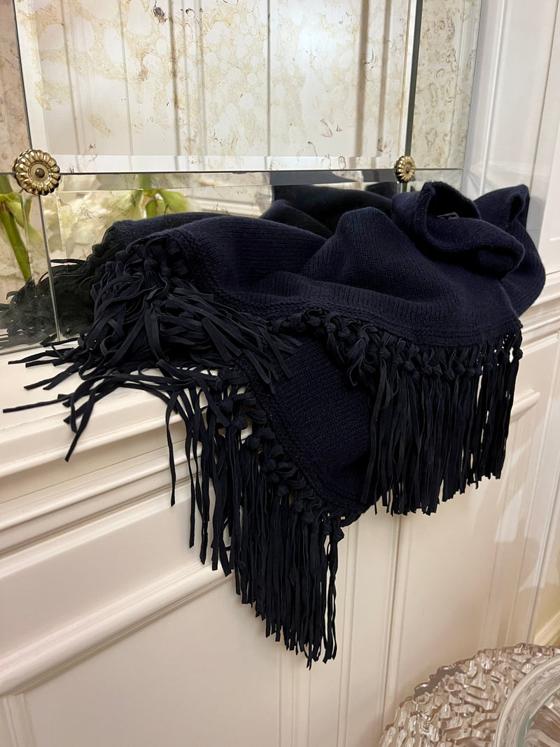 PRE ORDINE PONCHO CON FRANGE BLU | 100% CASHMERE