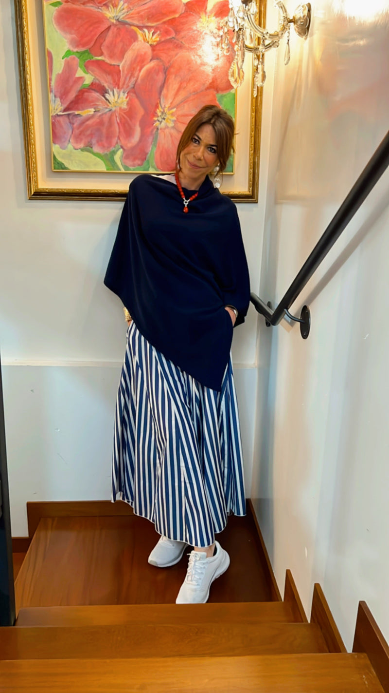 IL PONCHO INCANTEVOLE BLU ❤ "Il quotidiano che diventa poesia"