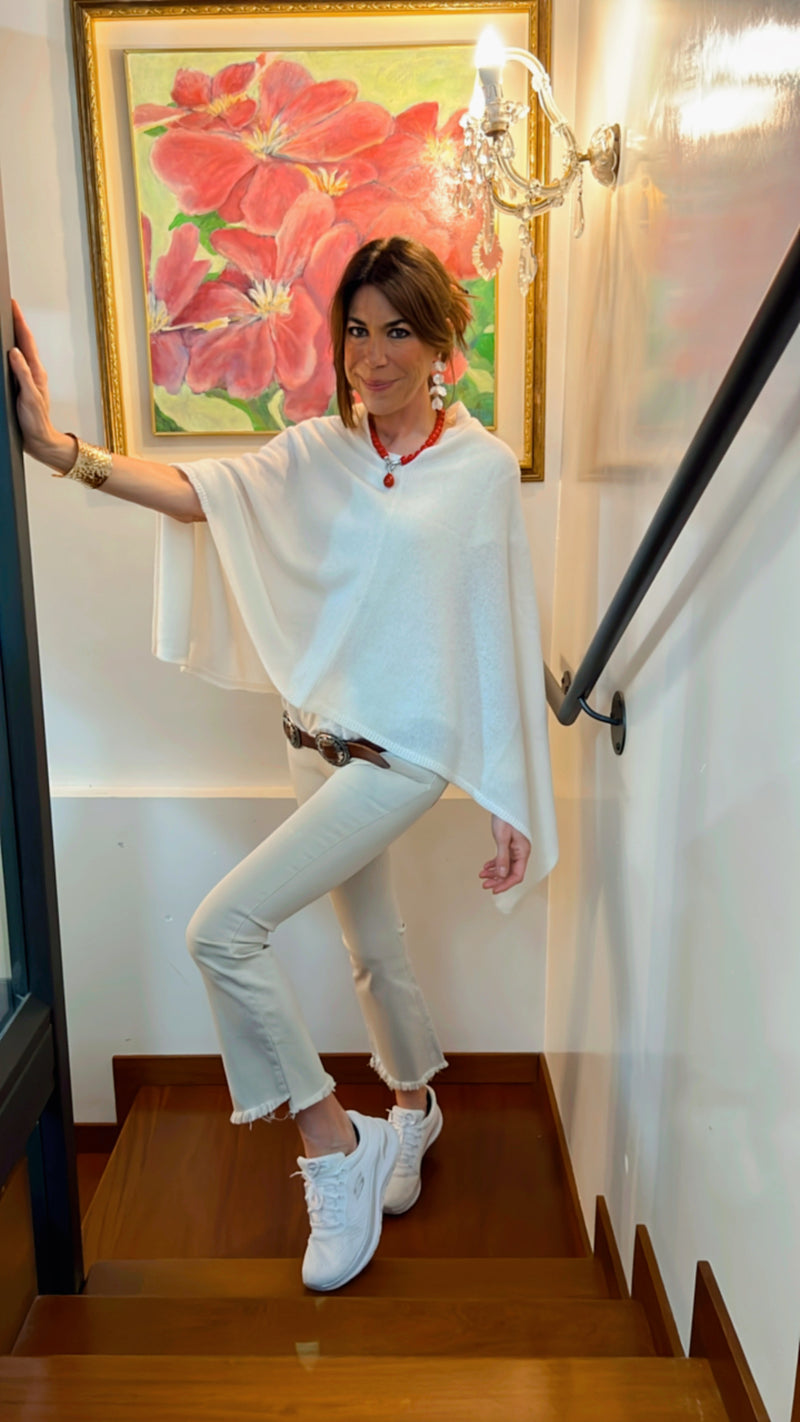 IL PONCHO INCANTEVOLE PANNA ❤ "Il lusso che ti accarezza"