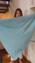 MAXI TRIANGOLO AZZURRO POLVERE FAVOLOSO | 100% CASHMERE
