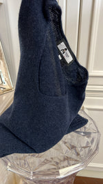IL CASHMIRINO DA BORSETTA SCOLLO V BLU COSMO | 100% CASHMERE